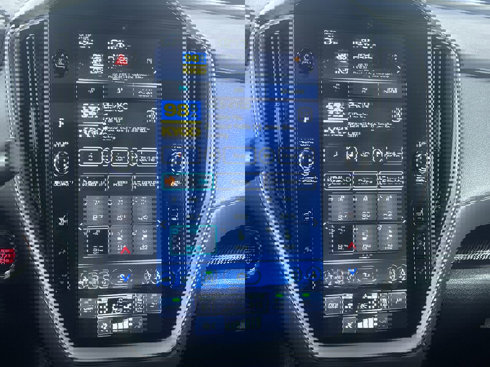 Certified 2025 Subaru Crosstrek 2.0i Premium image 18