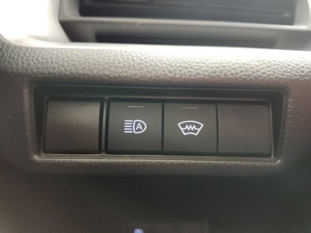 Used 2026 Toyota Prius LE image 49