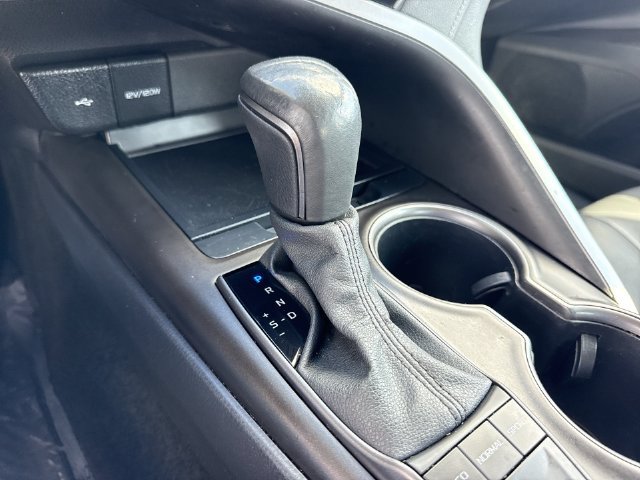 Used 2023 Toyota Camry SE w/ Convenience Package FWD image 20