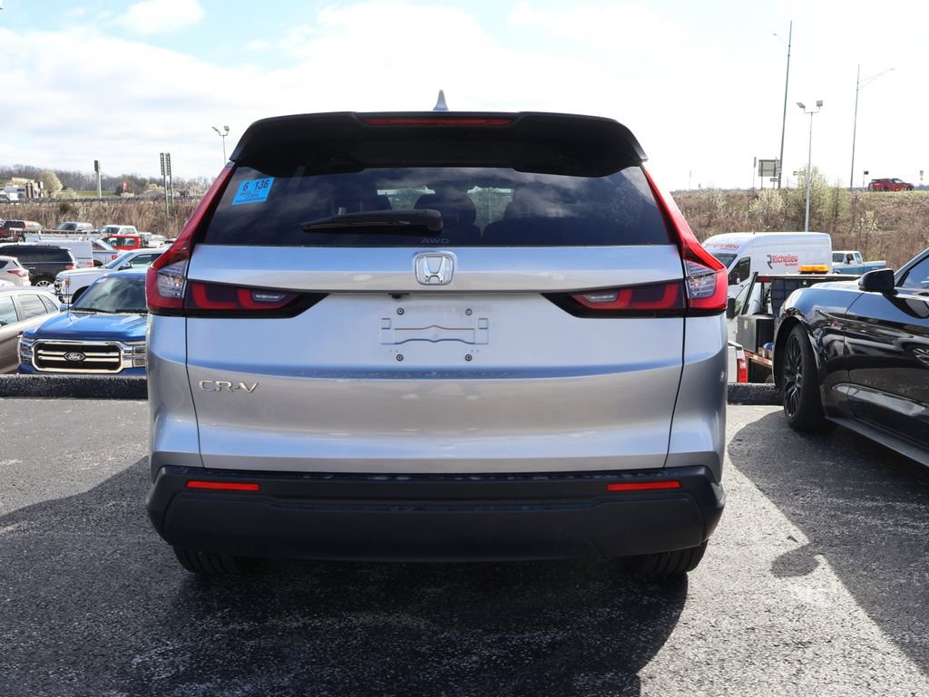 Used 2025 Honda CR-V LX image 14
