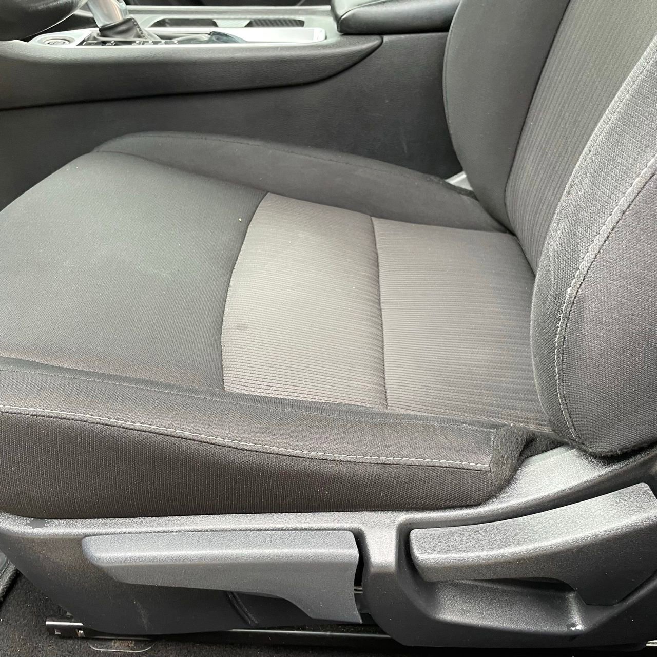 Used 2024 Nissan Sentra SV w/ All-Weather Package FWD image 23