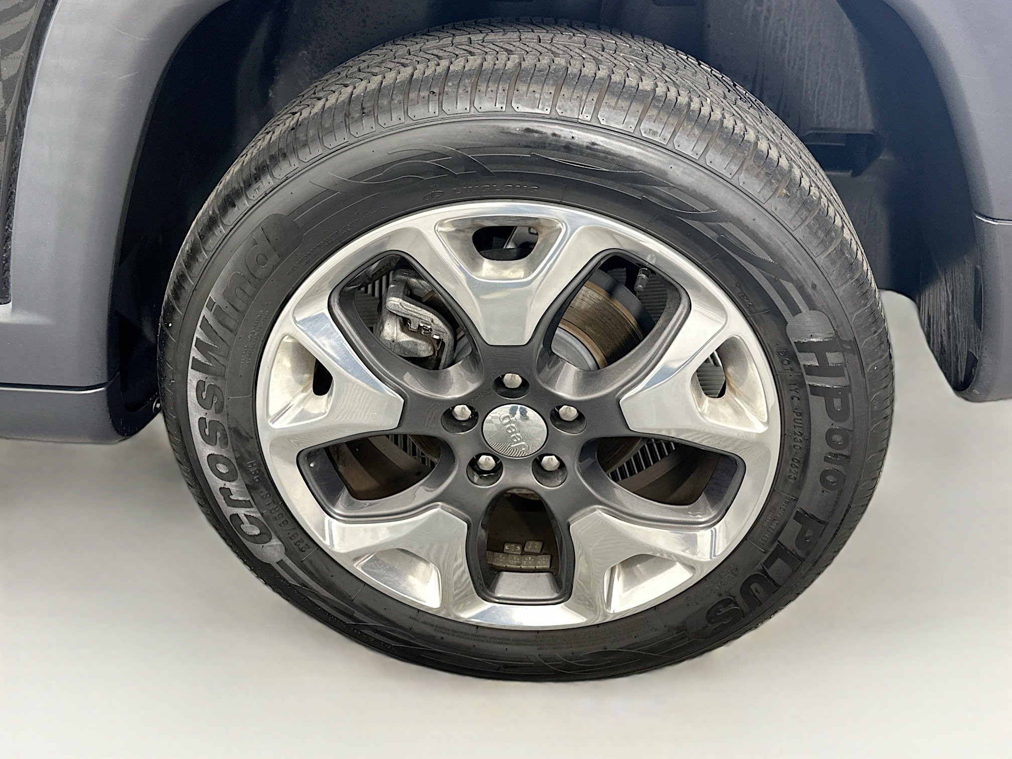 Used 2019 Jeep Compass Limited image 11