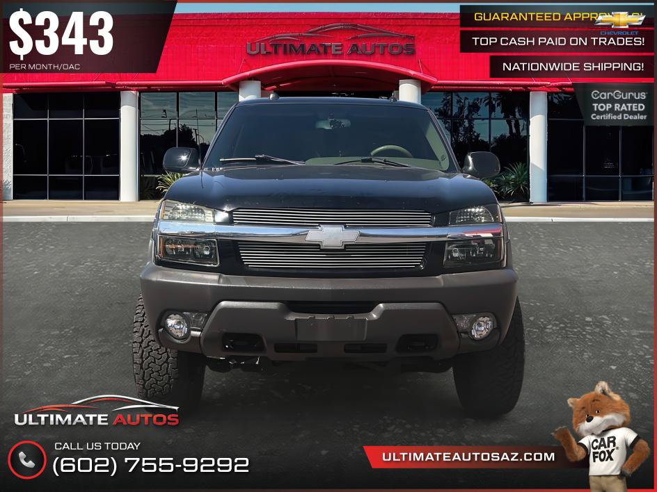 Used 2004 Chevrolet Avalanche 2500 w/ Preferred Equipment Group AWD/4WD image 2