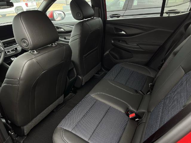 New 2026 Buick Envista Preferred w/ Convenience I Package image 3