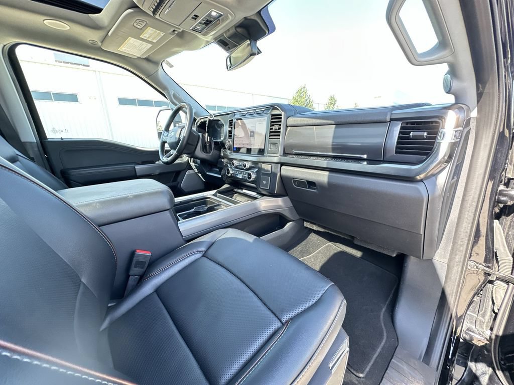Used 2024 Ford F250 Lariat w/ Lariat Ultimate Package AWD/4WD image 29