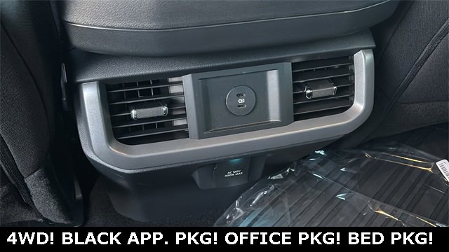 New 2025 Ford F150 XLT w/ Equipment Group 302A MID image 32