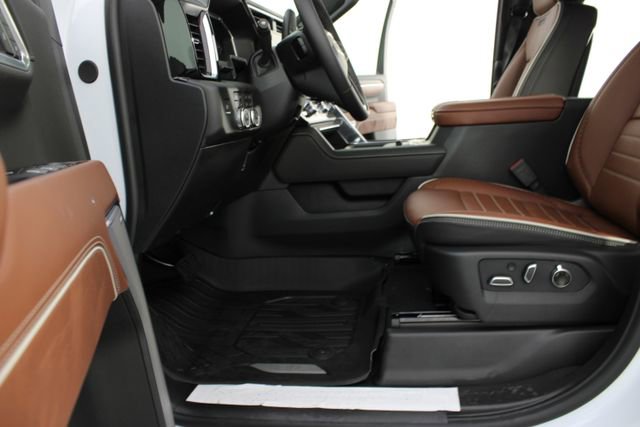 New 2026 GMC Sierra 2500 Denali Ultimate w/ Max Trailering Package image 21