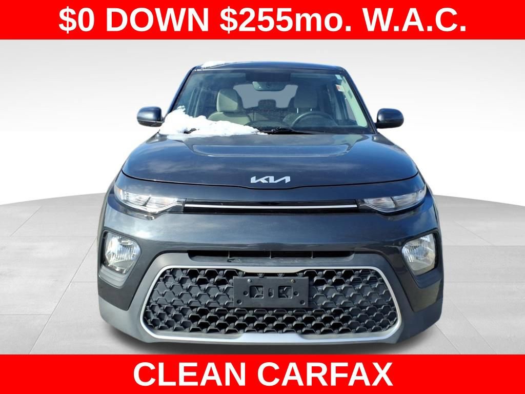 Used 2022 Kia Soul LX image 3