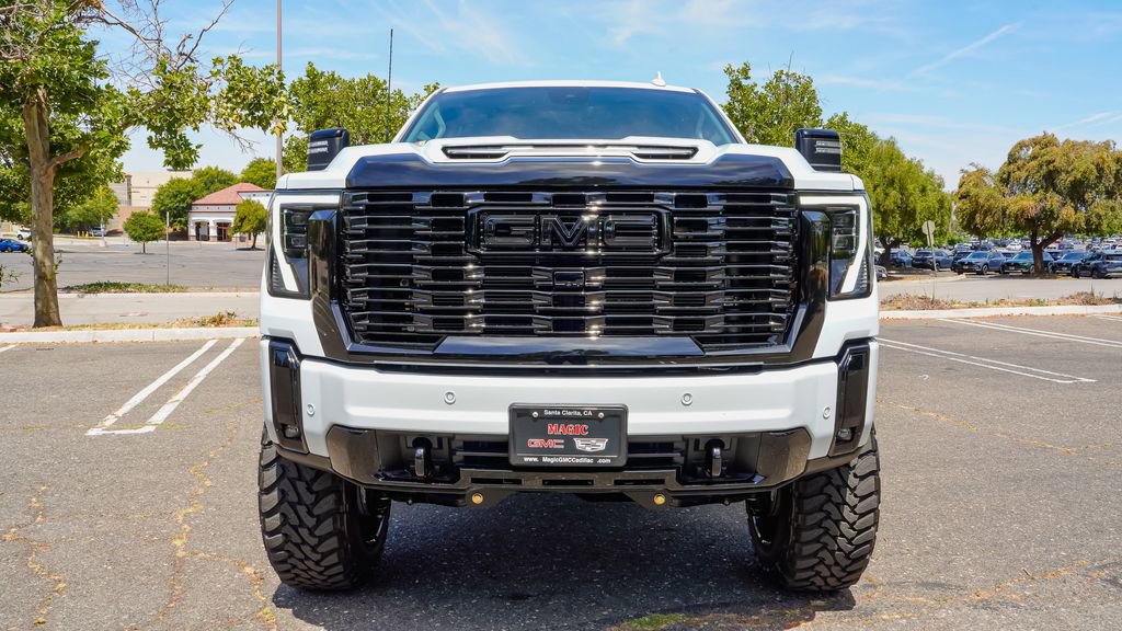 New 2026 GMC Sierra 2500 Denali w/ Denali Reserve Package AWD/4WD image 4