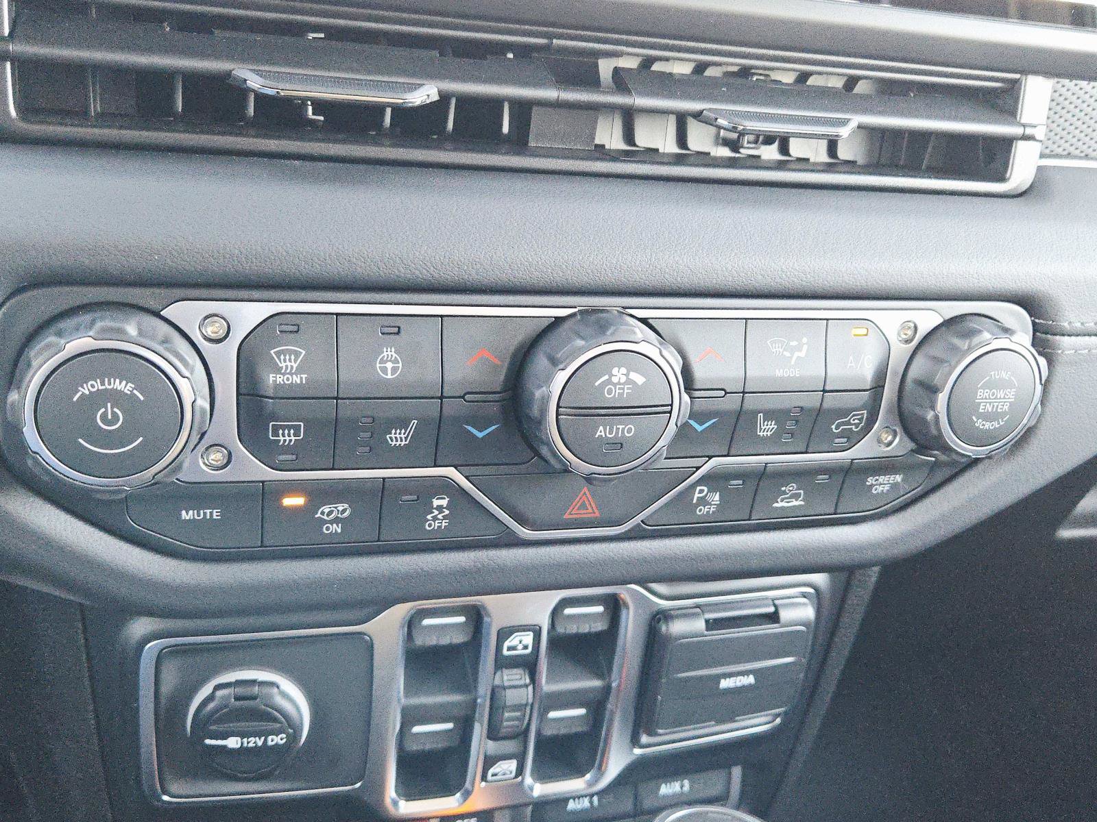 New 2026 Jeep Wrangler Unlimited Rubicon 392 image 28