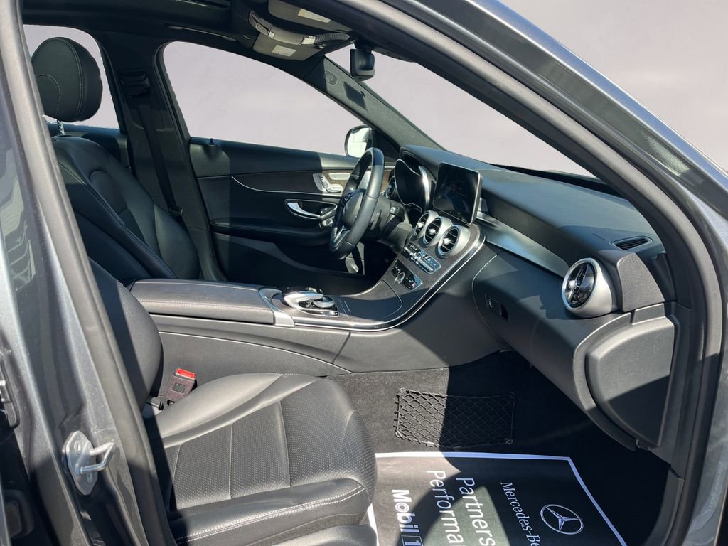 Certified 2020 Mercedes-Benz C 300 4MATIC Sedan image 15