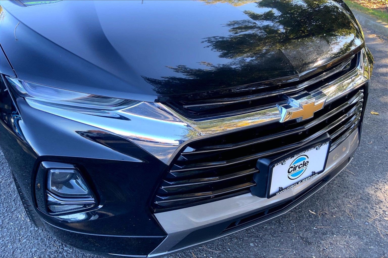 Used 2019 Chevrolet Blazer Premier w/ Sun and Wheels Package AWD/4WD image 26