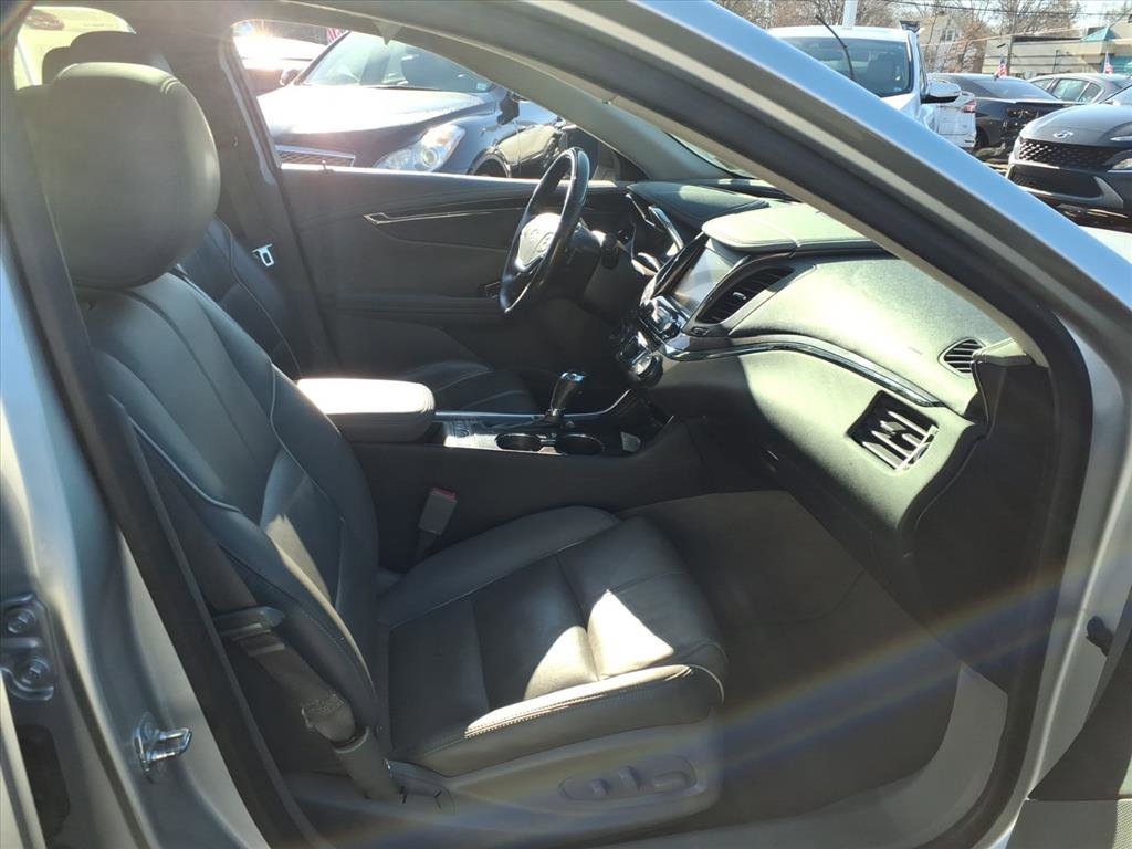 Used 2014 Chevrolet Impala LTZ image 31