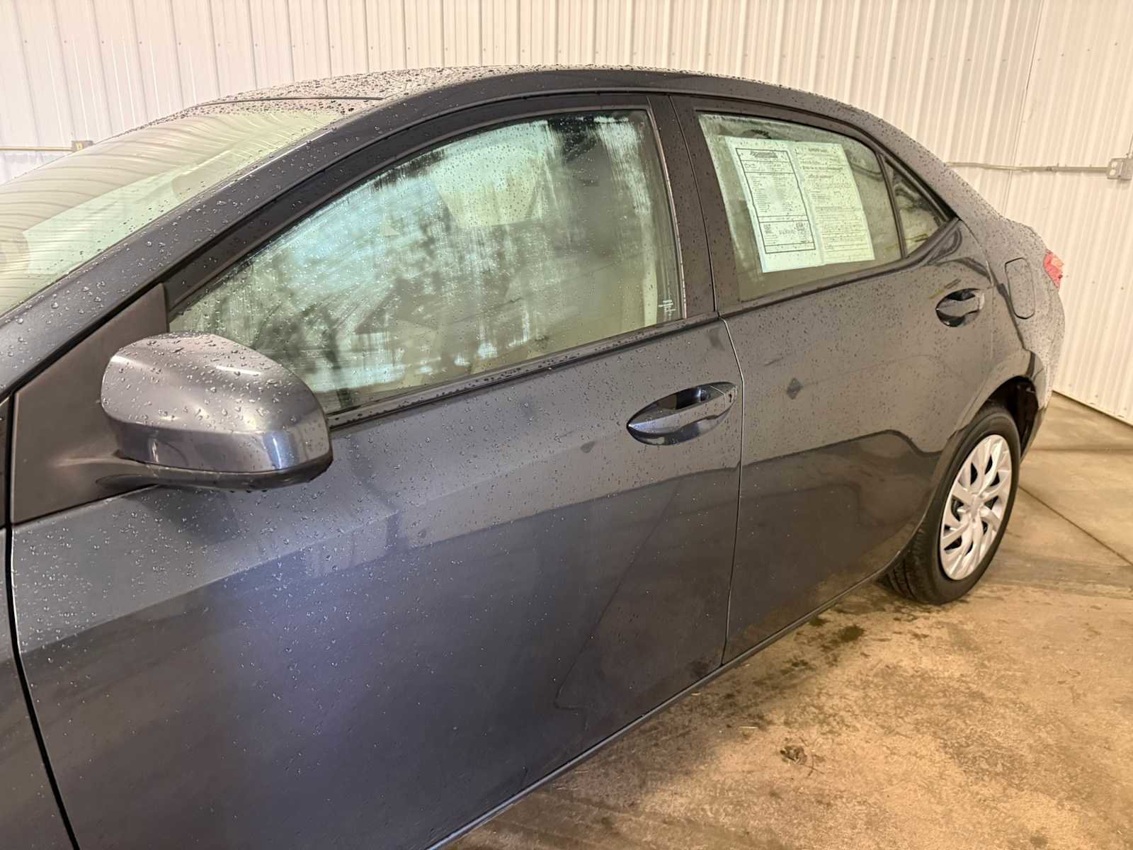 Used 2017 Toyota Corolla LE FWD image 7