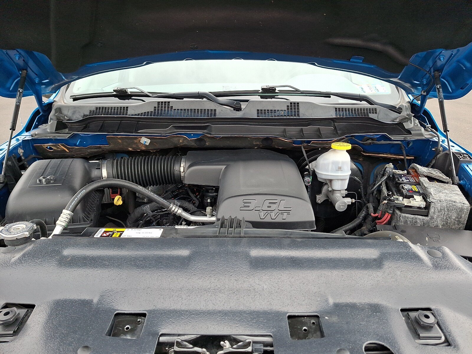 Used 2020 RAM 1500 Warlock w/ Electronics Group AWD/4WD image 26