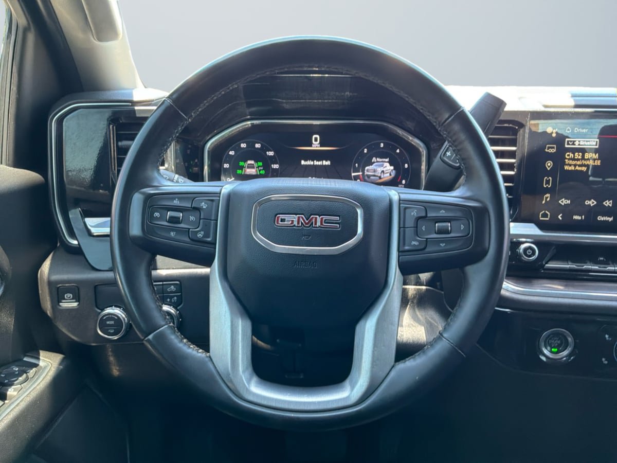 Used 2024 GMC Sierra 1500 SLT RWD image 11