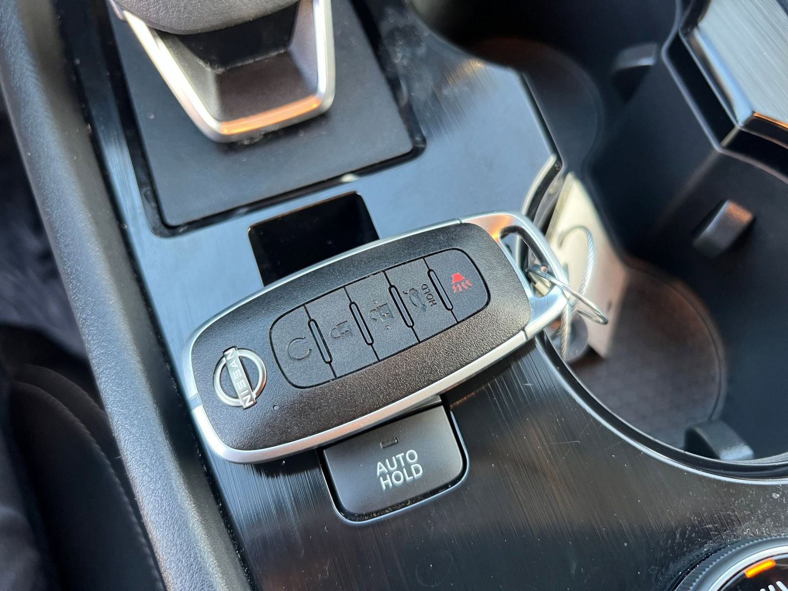 Used 2025 Nissan Rogue SV AWD/4WD image 22