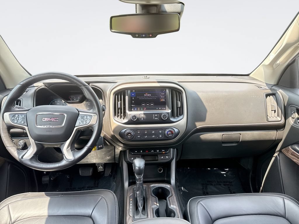 Used 2022 GMC Canyon Denali RWD image 22
