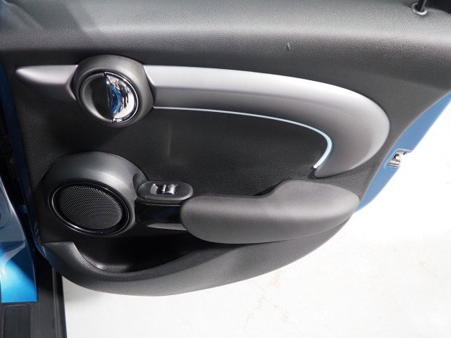 Used 2024 MINI Cooper S image 56