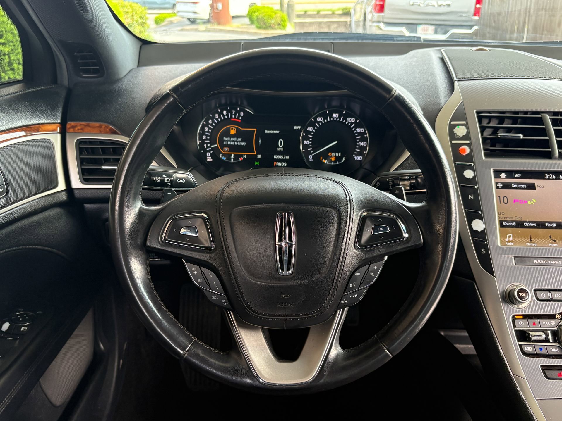 Used 2019 Lincoln MKZ Reserve FWD image 25