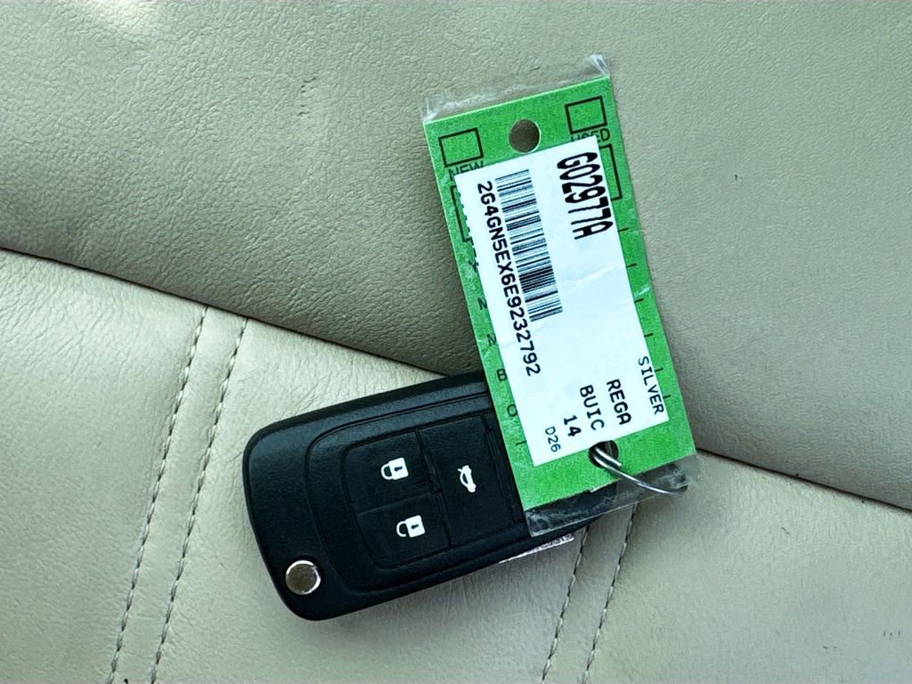 Used 2014 Buick Regal Premium FWD image 37