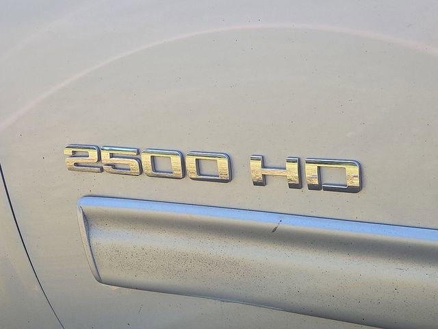 Used 2011 Chevrolet Silverado 2500 LTZ w/ Snow Plow Prep Package image 32