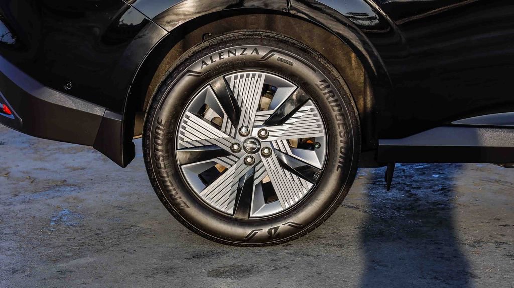 Used 2025 Nissan Murano SL image 12