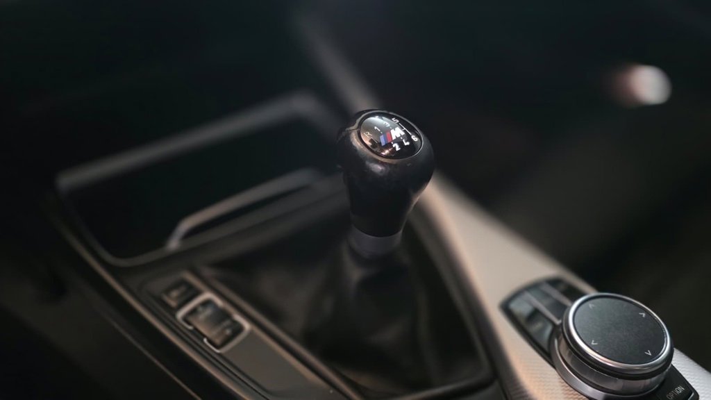 Used 2018 BMW M240i Coupe image 18