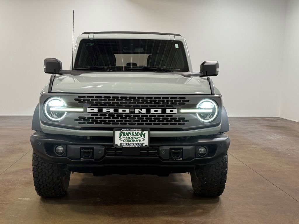 Used 2023 Ford Bronco Badlands image 29