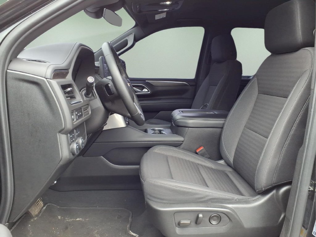 Used 2024 Chevrolet Tahoe LS w/ Driver Alert Package AWD/4WD image 2