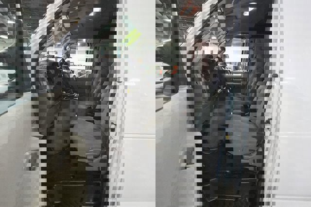 Used 2009 Ford E-350 and Econoline 350 Super Duty image 8