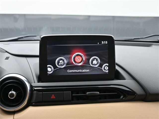 Used 2022 Volvo V60 T5 Cross Country w/ Advanced Package image 13