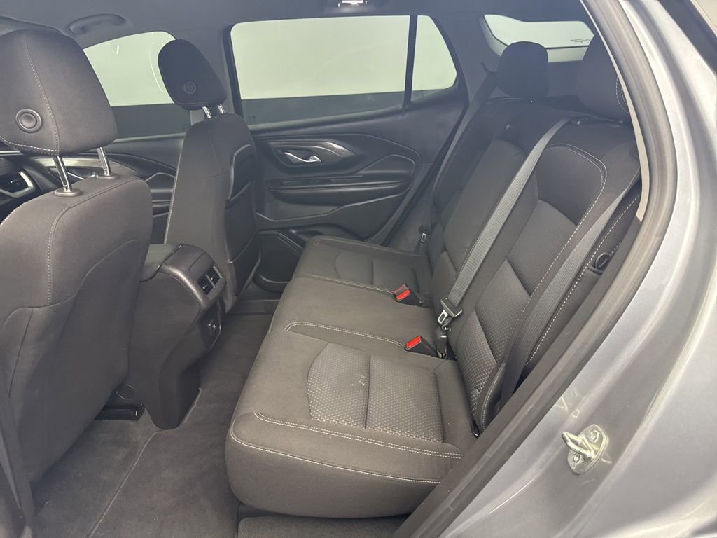 Used 2024 GMC Terrain SLE w/ Elevation Edition FWD image 14