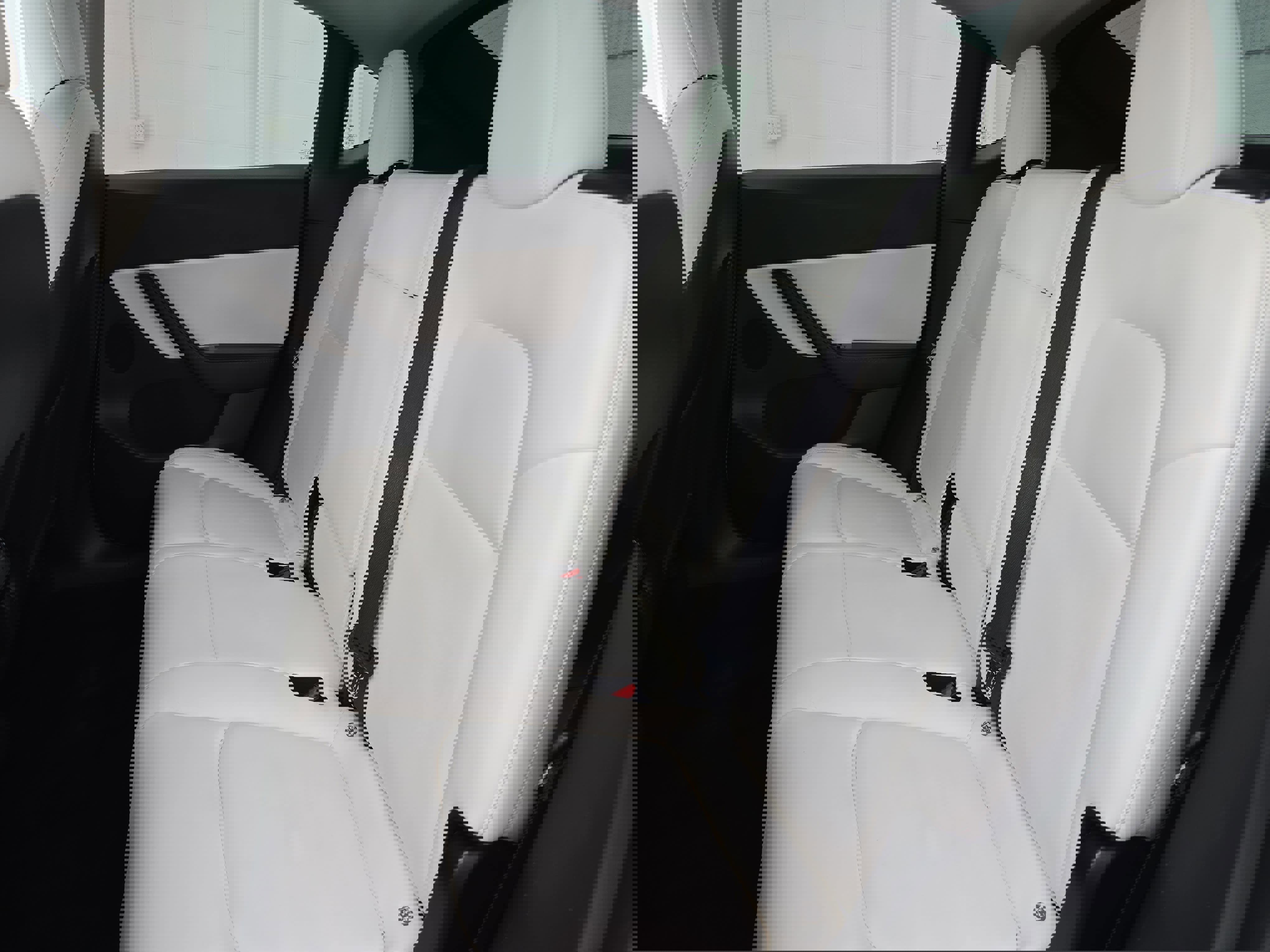 Used 2021 Tesla Model Y Long Range image 14