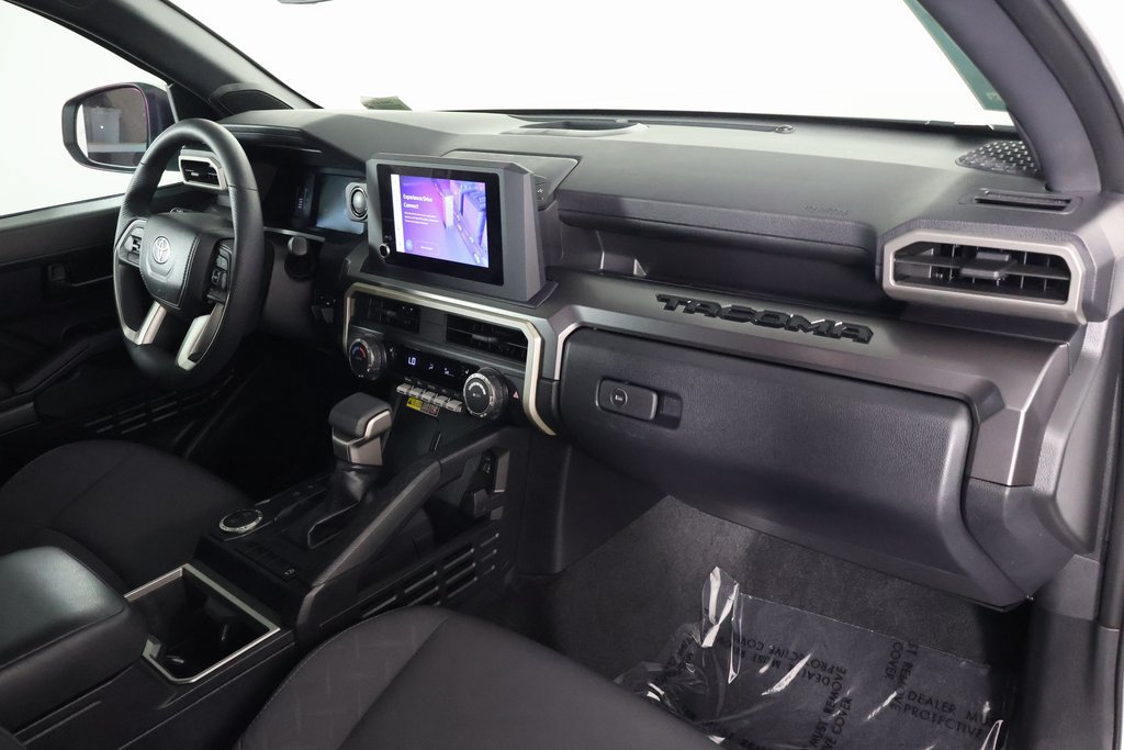 Used 2025 Toyota Tacoma SR5 RWD image 9