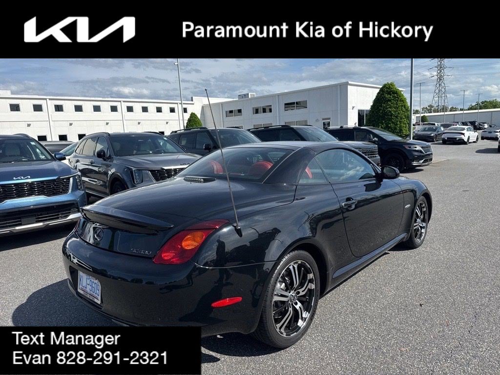 Used 2005 Lexus SC 430 Convertible RWD image 3