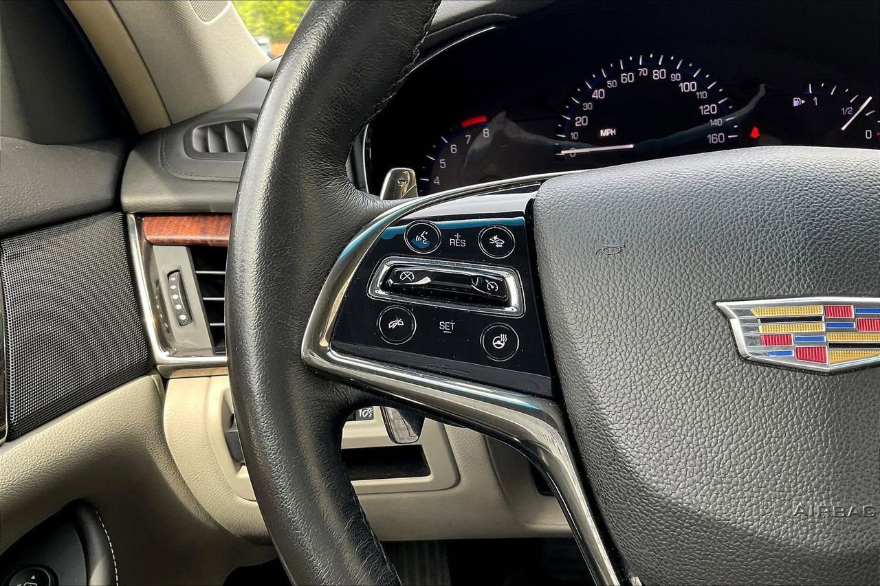 Used 2016 Cadillac CTS Luxury image 31