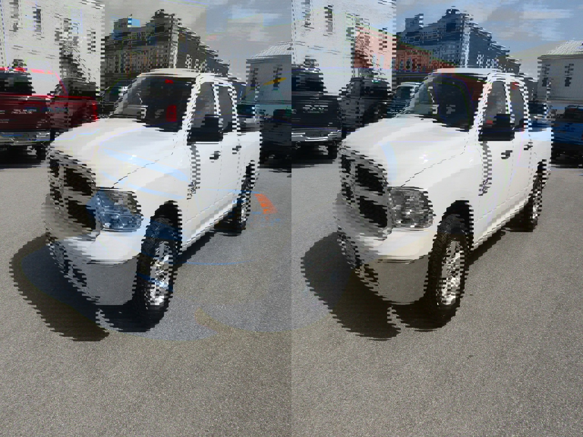 Used 2023 RAM 1500 Classic SLT w/ Trailer & Traction Group image 7