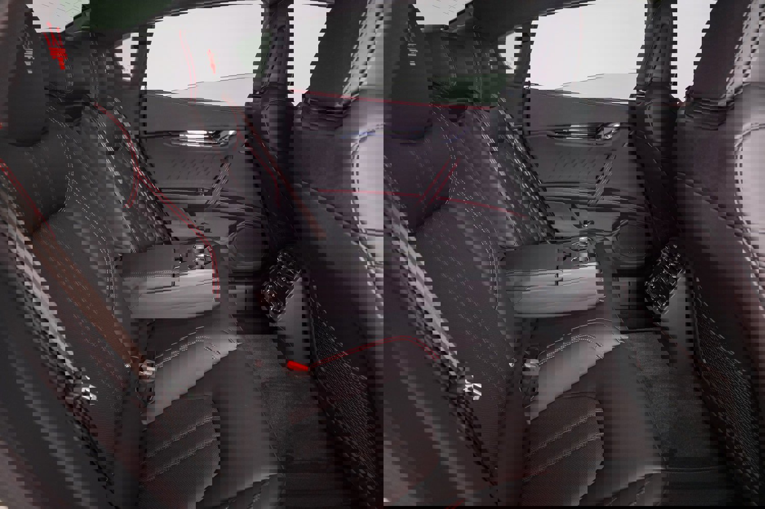 Used 2024 Maserati Quattroporte Modena Ultima Q4 image 29