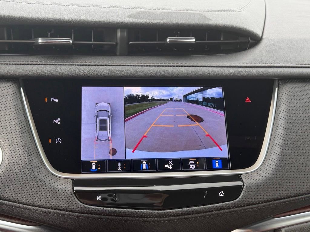 New 2026 Cadillac XT5 Premium Luxury w/ Driver Assist Package FWD image 33
