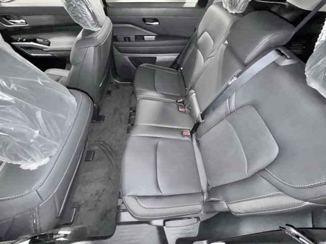 New 2026 Nissan Pathfinder SL AWD/4WD image 15