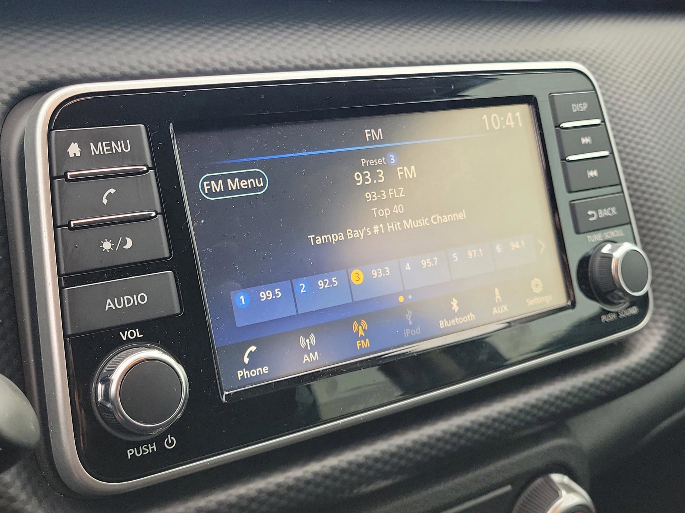 Used 2025 Nissan Kicks Play S image 20