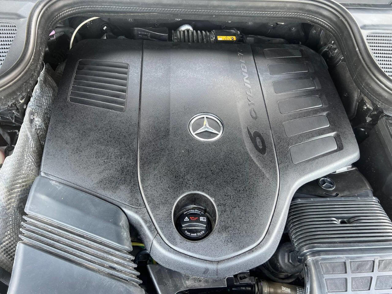 Used 2024 Mercedes-Benz GLS 450 4MATIC image 17