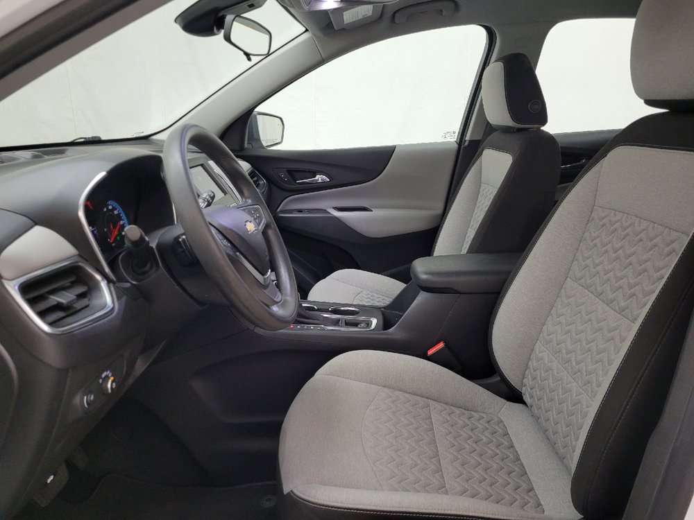 Used 2022 Chevrolet Equinox LS AWD/4WD image 17