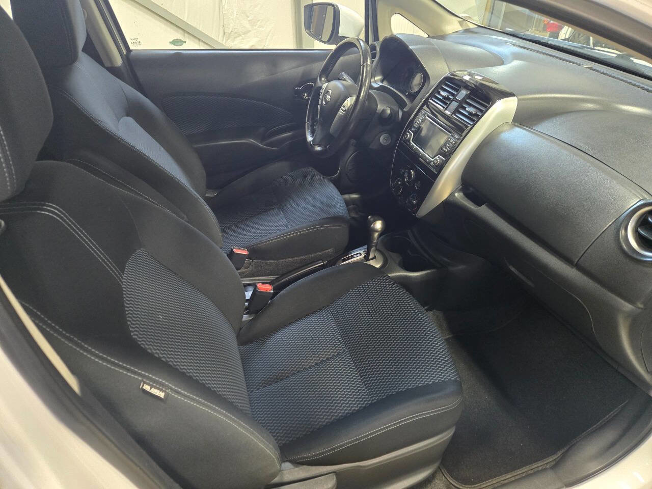 Used 2016 Nissan Versa Note SV image 15