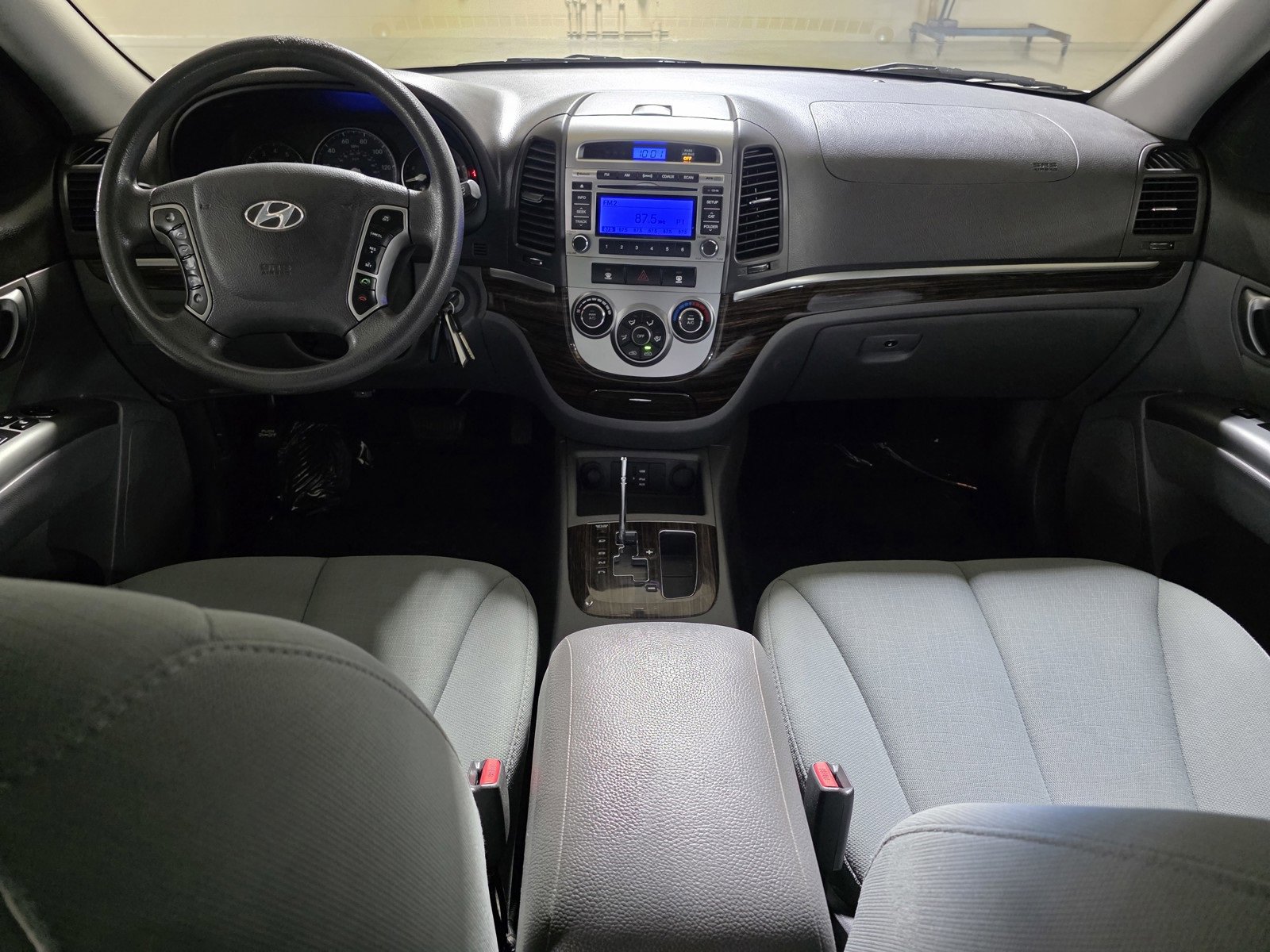 Used 2011 Hyundai Santa Fe GLS image 18
