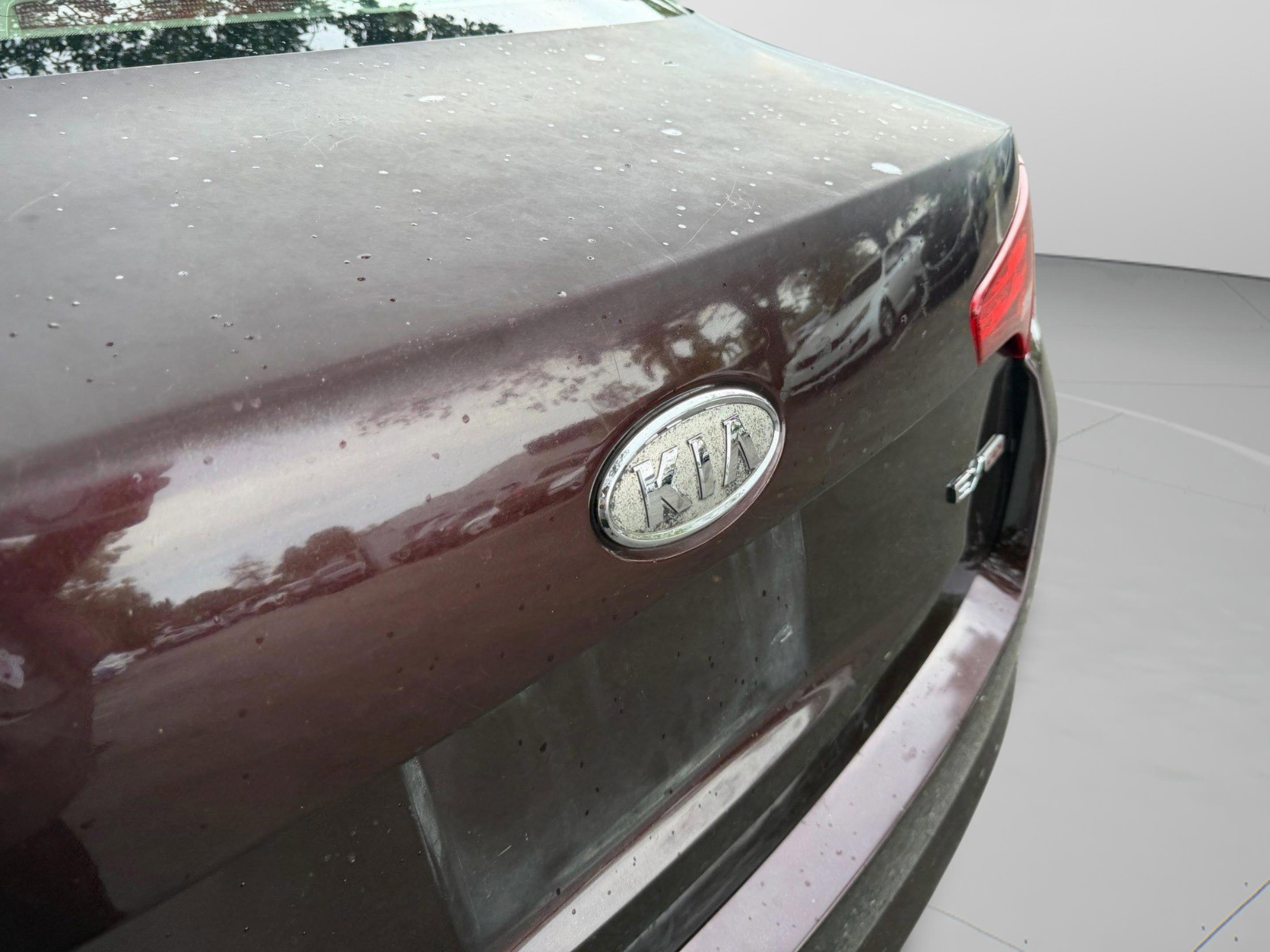 Used 2012 Kia Optima EX FWD image 21