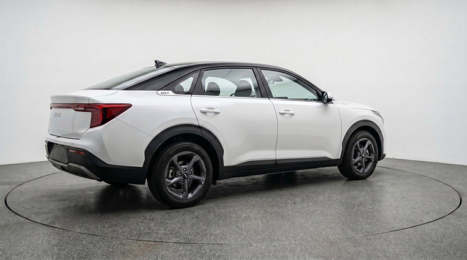 Used 2025 Kia K4 FWD image 9