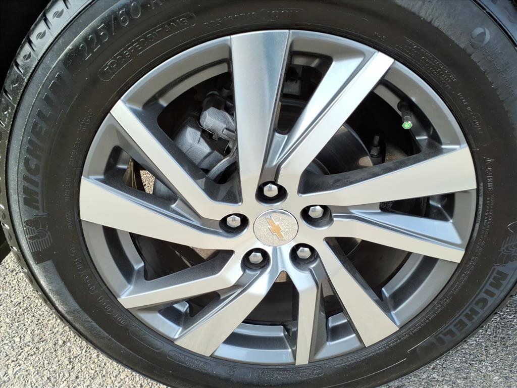 Used 2024 Chevrolet Equinox LT FWD image 11