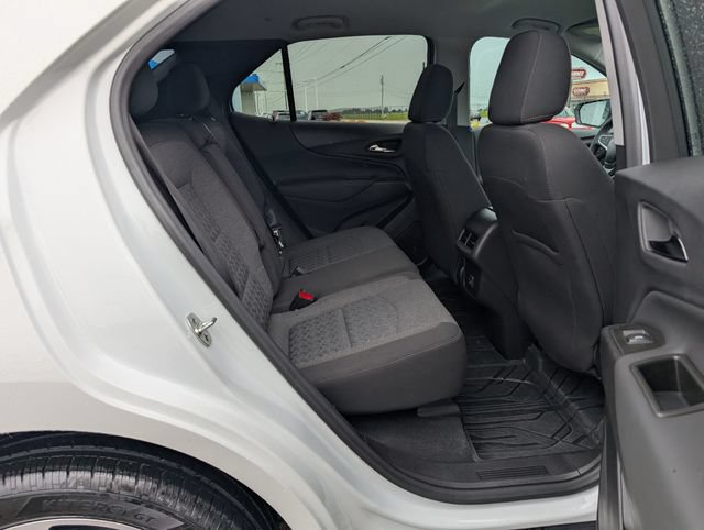 Used 2024 Chevrolet Equinox LT w/ LPO, Floor Liner Package AWD/4WD image 5